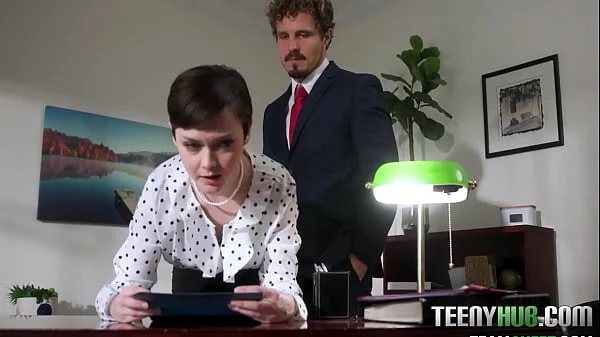 My Small Secretary Jade Valentine, Robby Echo