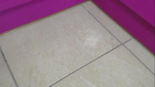 Quickie sex and creampie on kitchen. Filled her pussy with cum