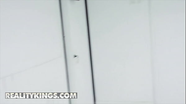 Babe With Braces (Claudia Bavel) Pleasures Her Boyfriend And Gets His Load On Her Face - Reality Kings